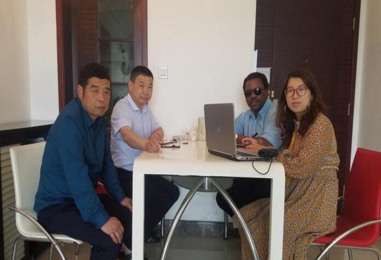 Directors meeting with some investors from Henan Palm Plantation Machinery Factory